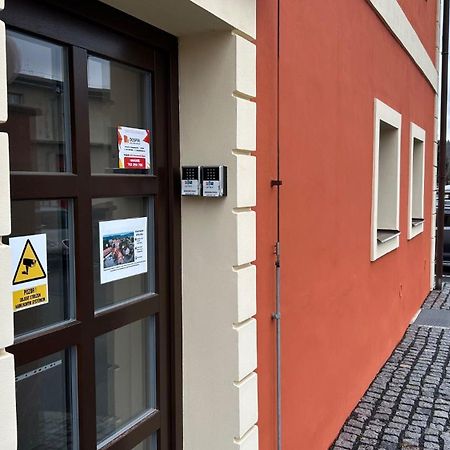 Apartmany Myslivna Ostrov  Exterior photo
